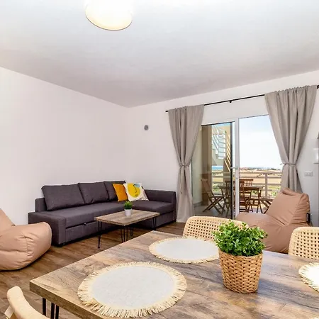 Sardegna Appartamenti, Via Sedini Apartamento Trinità dʼAgultu