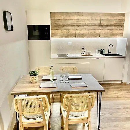Sardegna Appartamenti, Via Sedini *